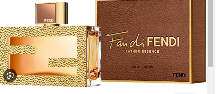 Fan di Fendi Leather essence eau de parfum 50ml